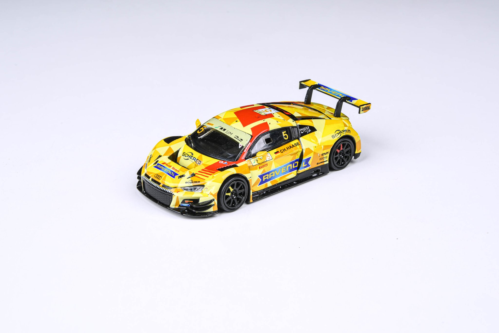 Para64-Audi R8 LMS 2019 - 2019 FIA Macau GT Team Phoenix #5